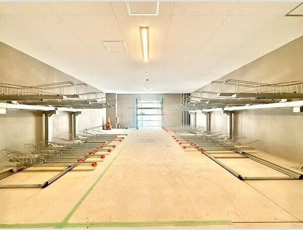 エスリード ザ・レガリア新栄ALTAIERのロビー