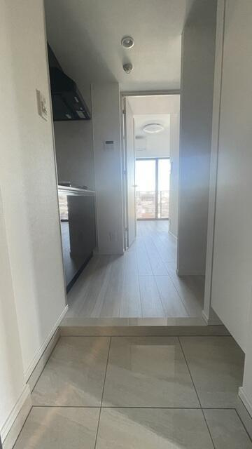 グランヴァン元住吉の玄関|玄関は段差が少なくすっきり 