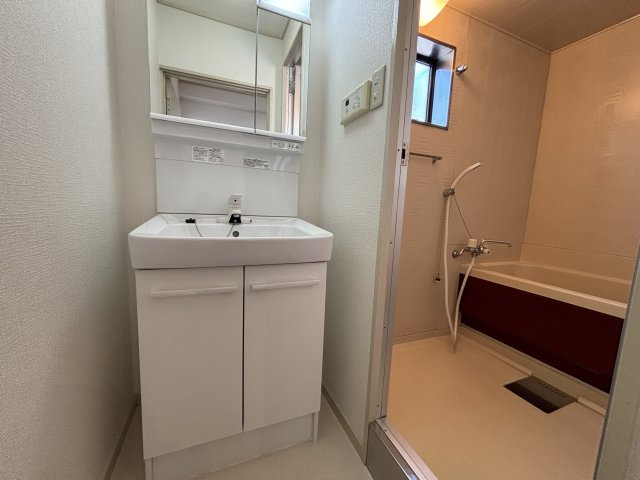 ボナ伊丹の洗面所