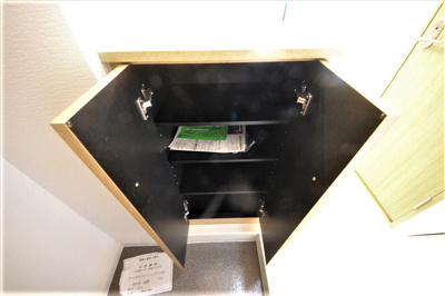 【玄関】 | フィレンツェ船場南