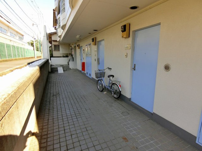 【エントランス】 | A&U中野上町(エーアンドユーナカノカミチョウ)