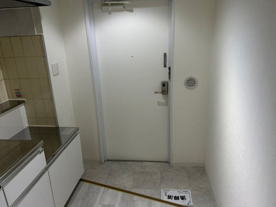 【玄関】 | A&U中野上町(エーアンドユーナカノカミチョウ)