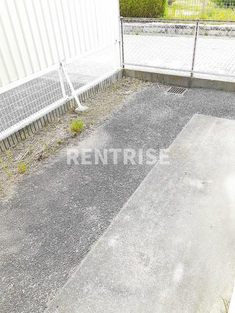 コーポラスなつめの庭|庭