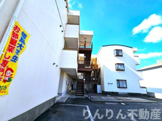 【エントランス】 | ゆとりのあるエントランスです