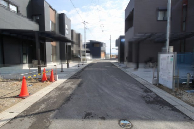 南国市大そね甲　建築条件なし　売土地　9号地（全28区画）の前面道路含む現地写真