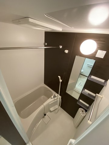 ベイルーム県立大学Ｂの浴室|お風呂で日々の疲れを落としましょう