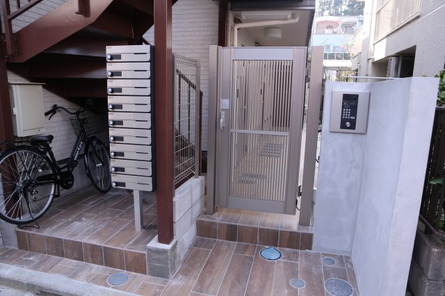 ベイルーム六浦B棟のその他