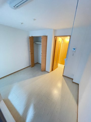 ベイルーム六浦B棟の寝室|別部屋写真参考