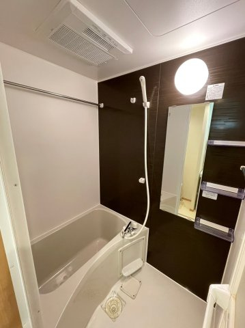 ベイルーム六浦B棟の浴室|別部屋写真参考