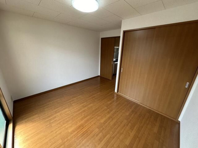 【寝室】 | エルピス千葉