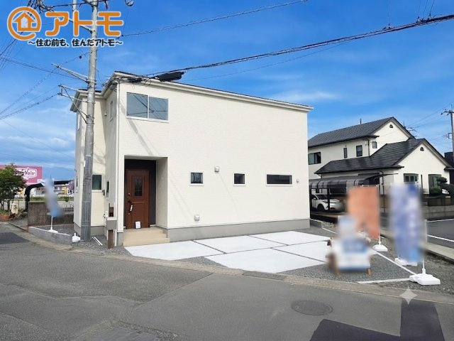 【駐車場】 | 富士市水戸島　新築戸建て　全1棟 | 2台並列駐車可能！ゆったりスペースで、駐車も楽ちん♪