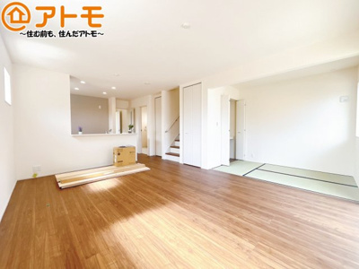 【居間・リビング】 | 富士市水戸島　新築戸建て　全1棟 | 家族団らんのイメージは、リビングを思い浮かべませんか？リビングこそ広々としたお部屋が良いですね♪
