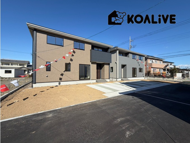 【外観】 | 前橋市前箱田町　新築住宅 | 現地ご案内ツアー開催中！早朝やお仕事帰りのご見学にもすぐ対応致します！見学ご予約はコアライブまでお気軽にお問い合わせ下さい！