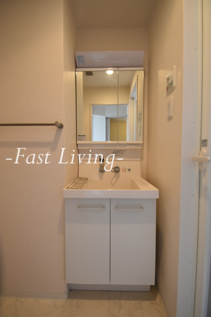 SK－ONE市ヶ谷の洗面所