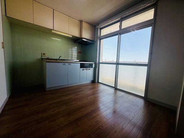 龍野ハイツの居間・リビング