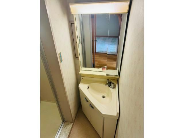 龍野ハイツの洗面所