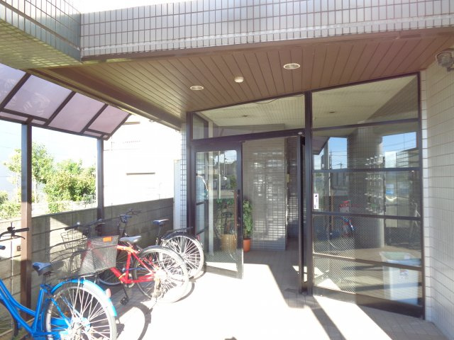 【エントランス】