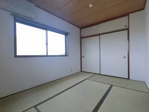 【寝室】