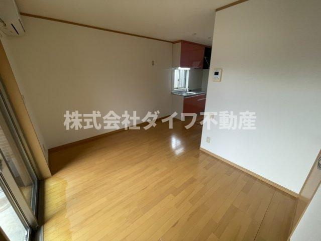 ファミール井田の居間・リビング