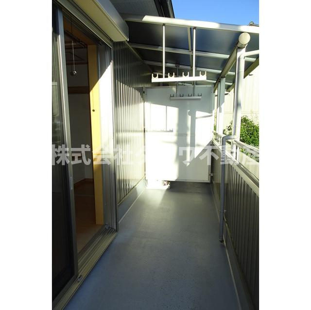 ファミール井田のバルコニー