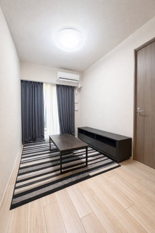 オープンレジデンシア大須FRONTの居間・リビング