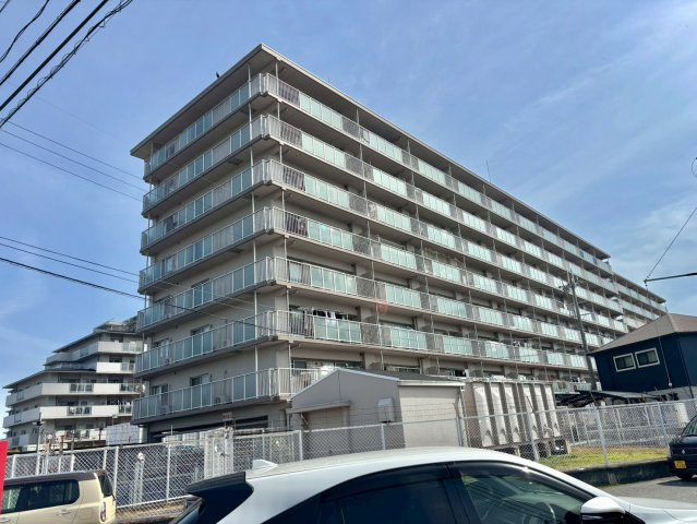 シャルヴィ加古川の外観