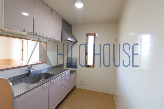 メゾン・ルアーⅢのキッチン