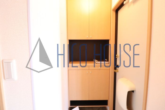 メゾン・ルアーⅢの玄関