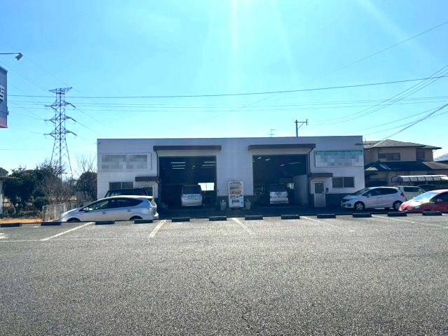 菊陽町津久礼　貸倉庫の外観