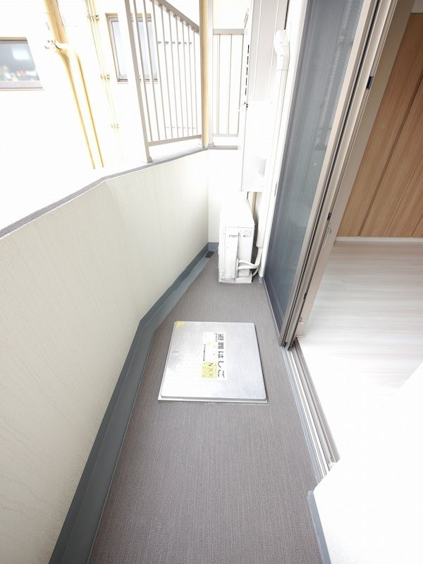 サンクレイドル横濱弘明寺のバルコニー