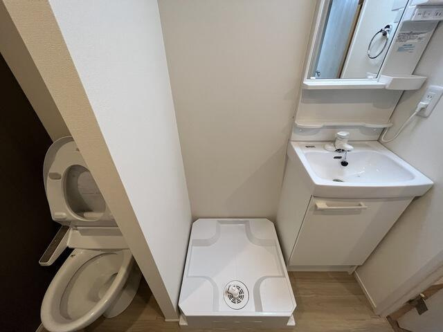 ワンネス西品川の洗面所|室内洗濯機置場付きで家事も安心 