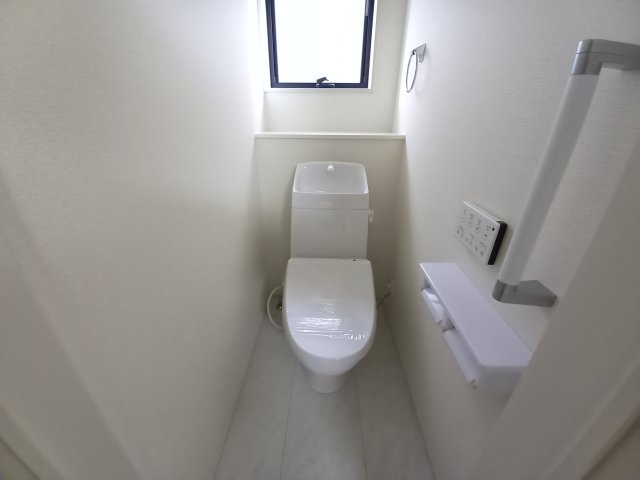 ひたちなか市田彦　10期のトイレ|コンパクトで使いやすいトイレです