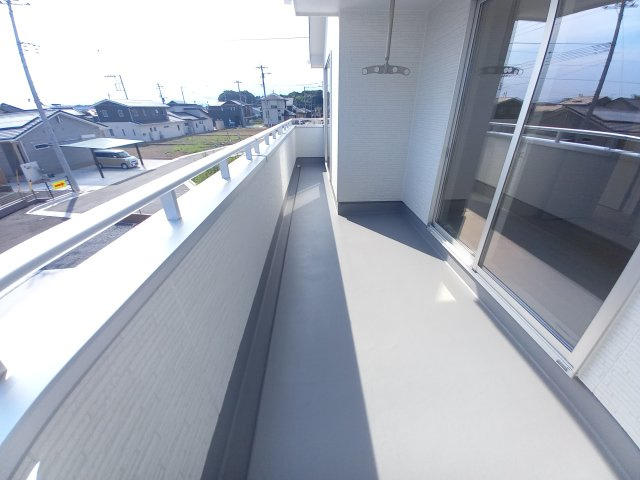 ひたちなか市田彦　10期のバルコニー|広々としたバルコニーです