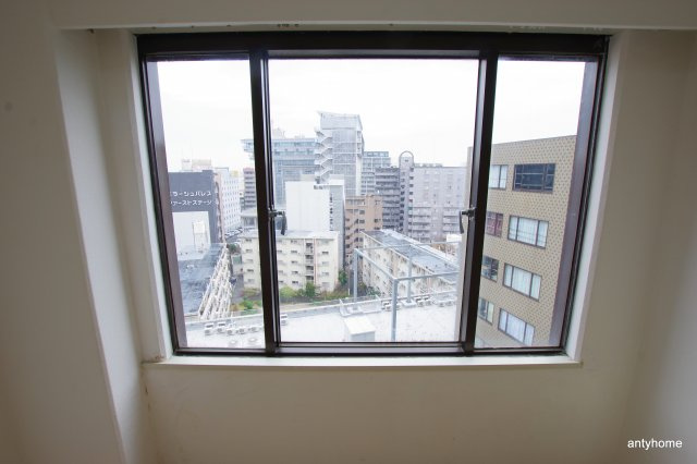 ステュディオ新大阪　仲介手数料無料のバルコニー