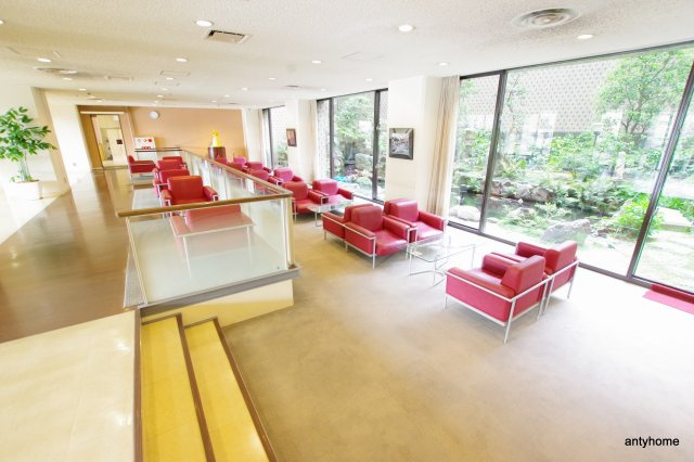 ステュディオ新大阪　仲介手数料無料のロビー