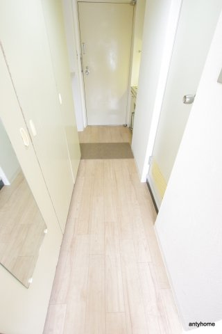 ステュディオ新大阪　仲介手数料無料の洋室