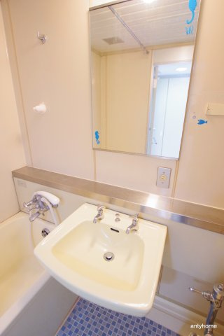 ステュディオ新大阪　仲介手数料無料の洗面所