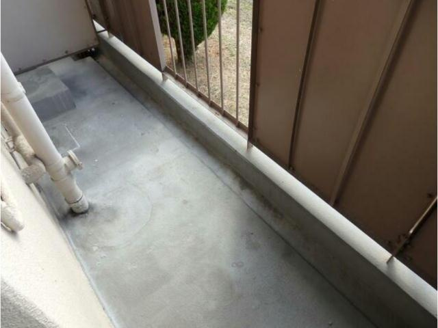 砥堀第2コーポラスのバルコニー