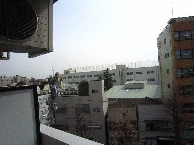 ライオンズプラザ白山の展望