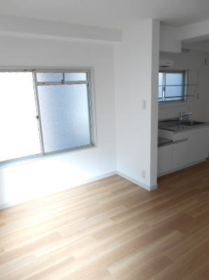 【居間・リビング】 | 第一伊勢和ビル