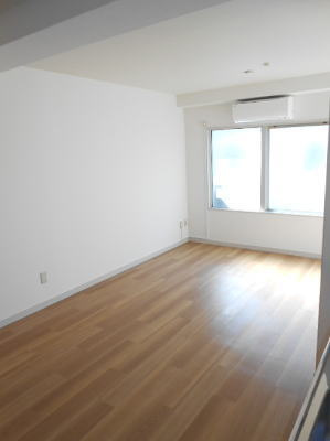 【居間・リビング】 | 第一伊勢和ビル