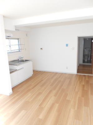 【居間・リビング】 | 第一伊勢和ビル