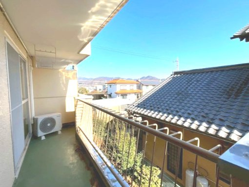 グランドハイツ赤城のバルコニー