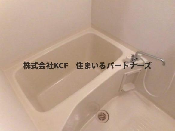 マーサ・ジュネスⅡの浴室|きれいなお風呂です