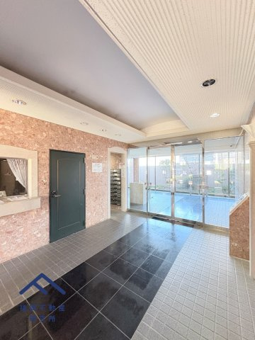 サンリヤン博多南Ⅲのエントランス