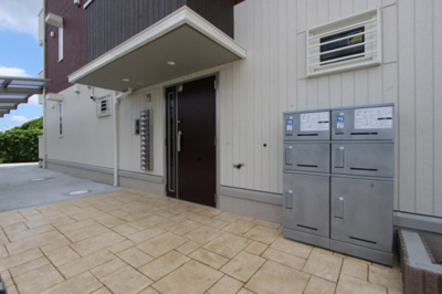 【エントランス】 | フリードルム本郷