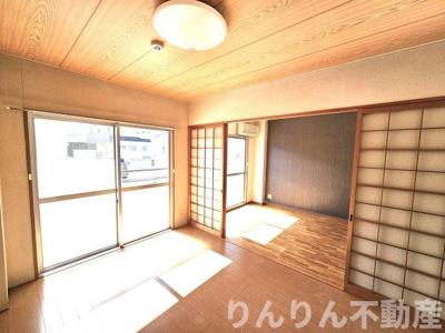 【洋室】 | ロックバレー庄町 | 広々とした洋室です
