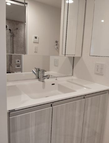 アクシルコート早稲田の洗面所