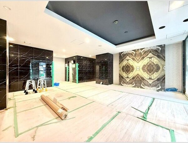 エスリード ザ・レガリア新栄ALTAIERのエントランス