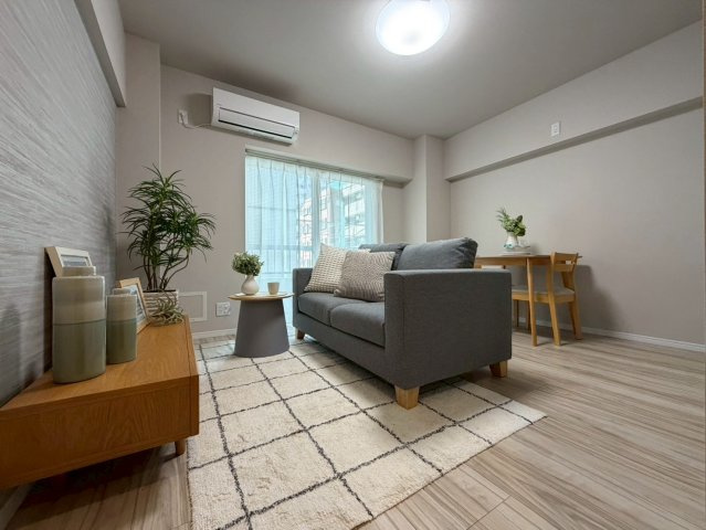 クレール久米川の居間・リビング